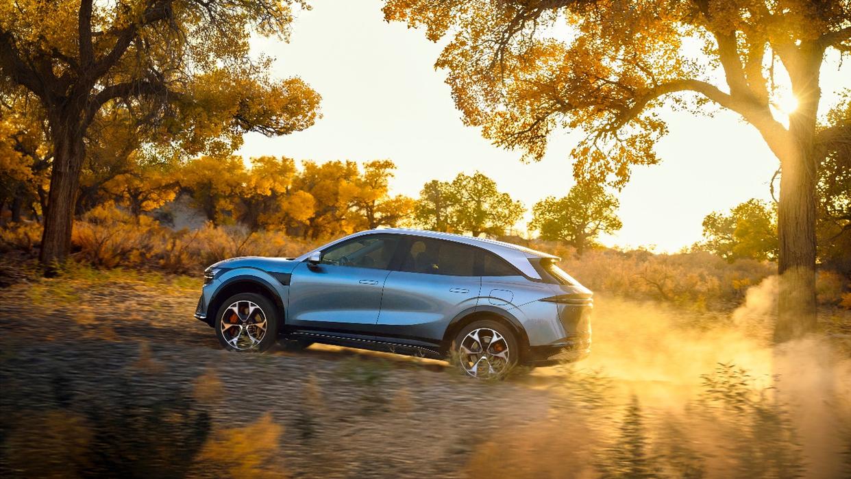 打造一辆“全家都满意的豪华SUV”,极氪7X焕新登场