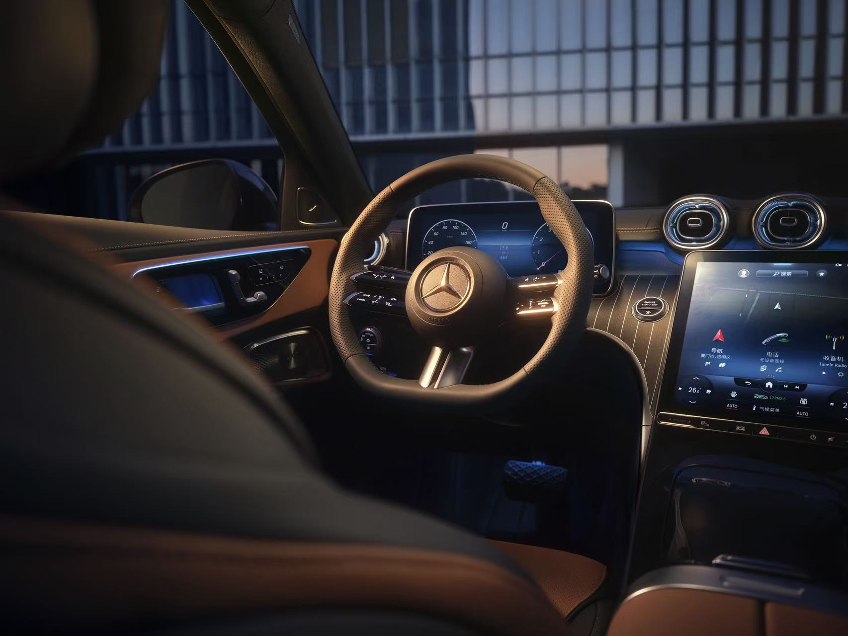 奔驰长轴距C级：你的努力，值得不妥协的豪华
